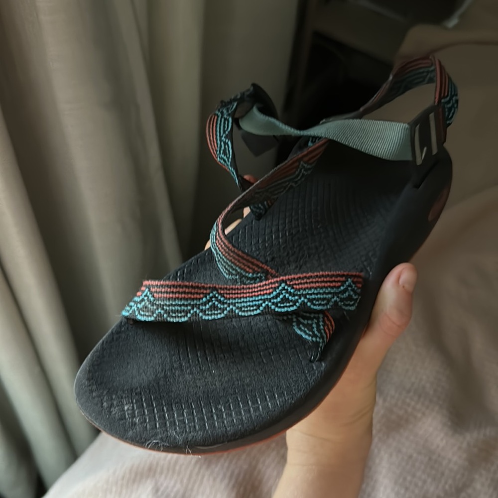 Women’s size 8 Chacos